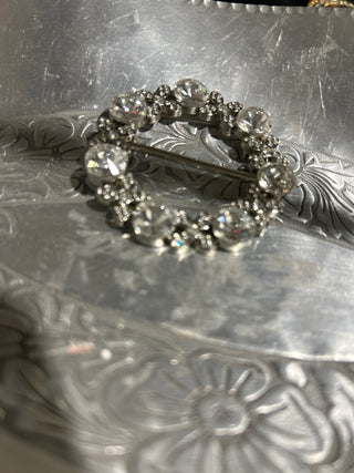 Rhinestone Crystal XO Round T Shirt Clip