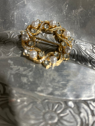 Gold Tone Pearl Rhinestone Round T Shirt Clip