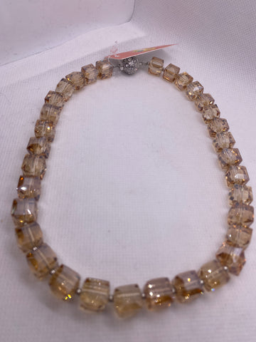 16 inch Topaz Square Glass Necklace w Magnetic Closure
