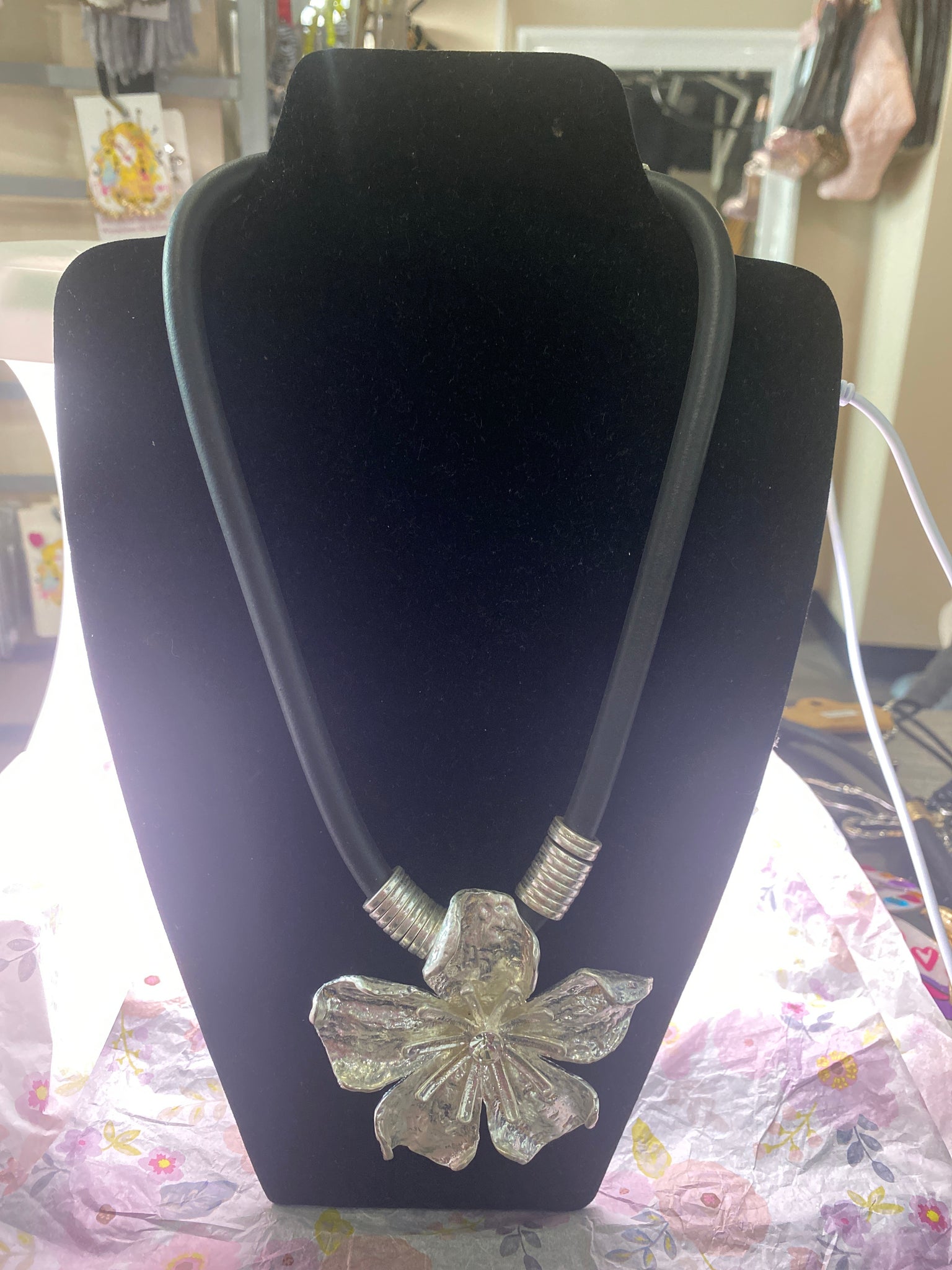 Silver Tone Flower Necklace Rubber Adjustable Chain