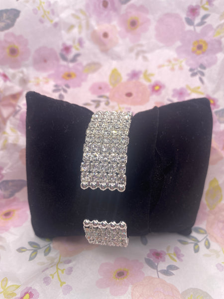 Five Row Crystal Rhinestones Bangle Cuff Bracelet Clear Base