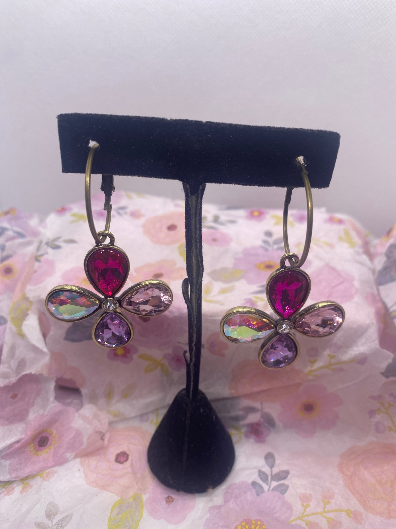 Clear Pink Purple Fuschia Crystal Gold Tone Flower Hoop Earring