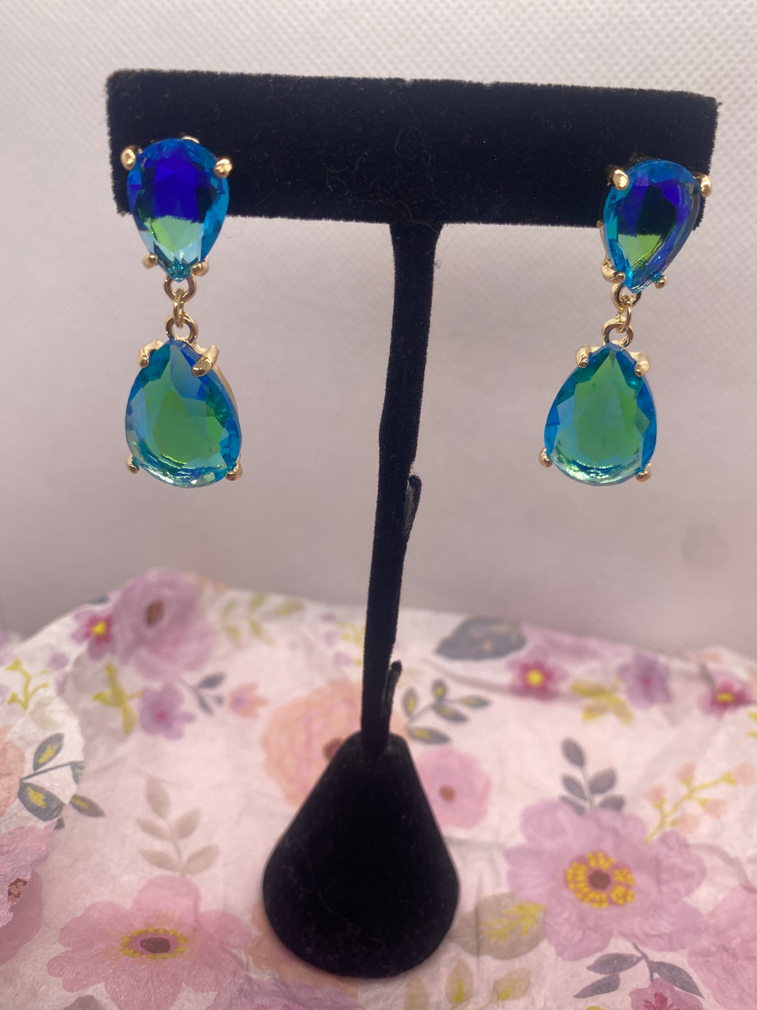 Teardrop Shape Dangle Earrings