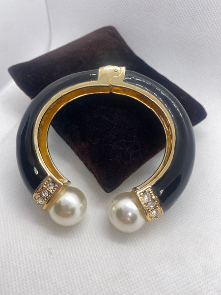 Black Enamel Hinge Pearl Ends Bangle Bracelet