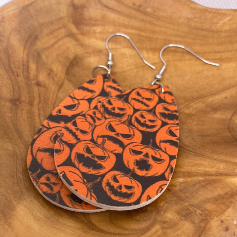 Black Base Orange Pumpkins Halloween Lightweight Teardrop Earrings