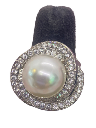 Silver Pearl Stretch Ring