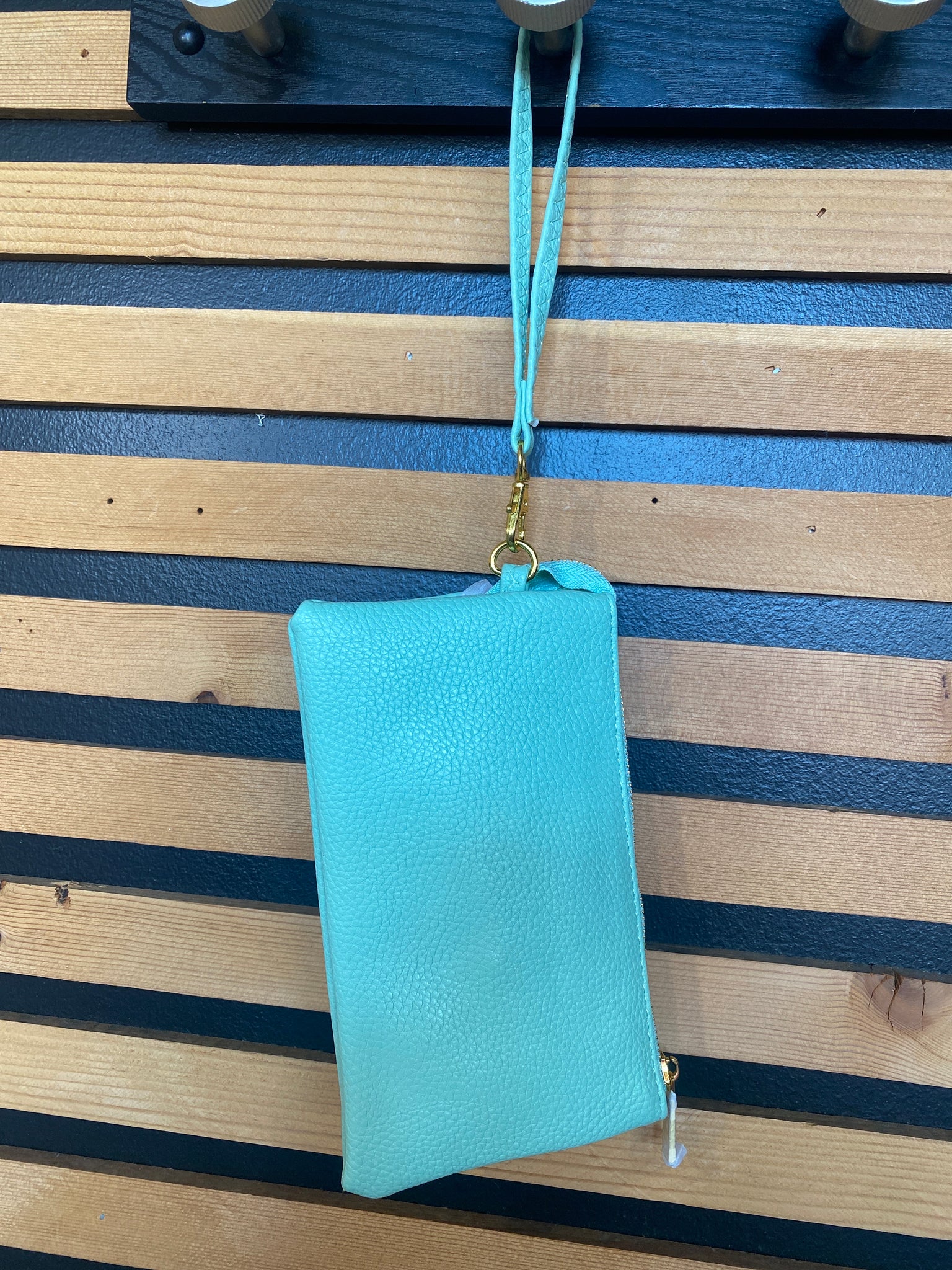 Monogrammable Three Compartment Wristlet Crossbody Purse Mint Green