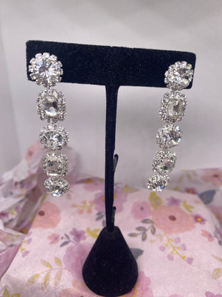 Rhinestone  Earrings w Crystals Earrings