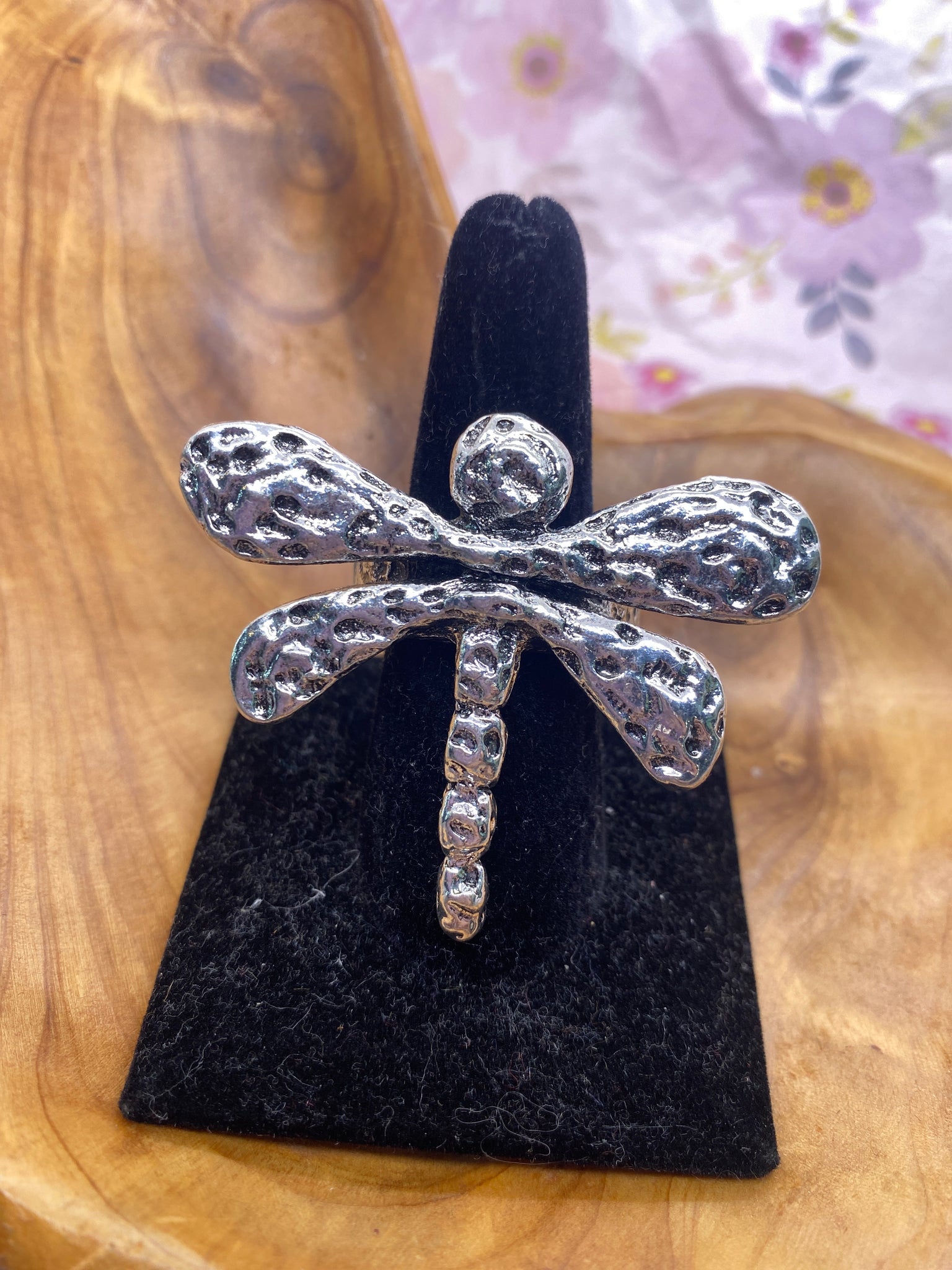 Silver Tone Dragon Fly Stretch Ring