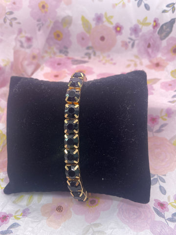 Black Bead Gold Tone Base Stretch Bracelet