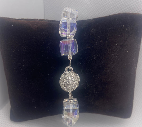 AB Cube Glass Bracelet with magnetic closure