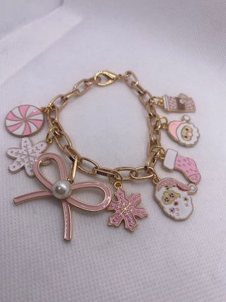 Santa Claus Paper Clip Gold Tone Charm Bracelet