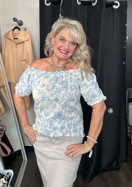 Double Gauze Off or On Shoulder Short Sleeve Top