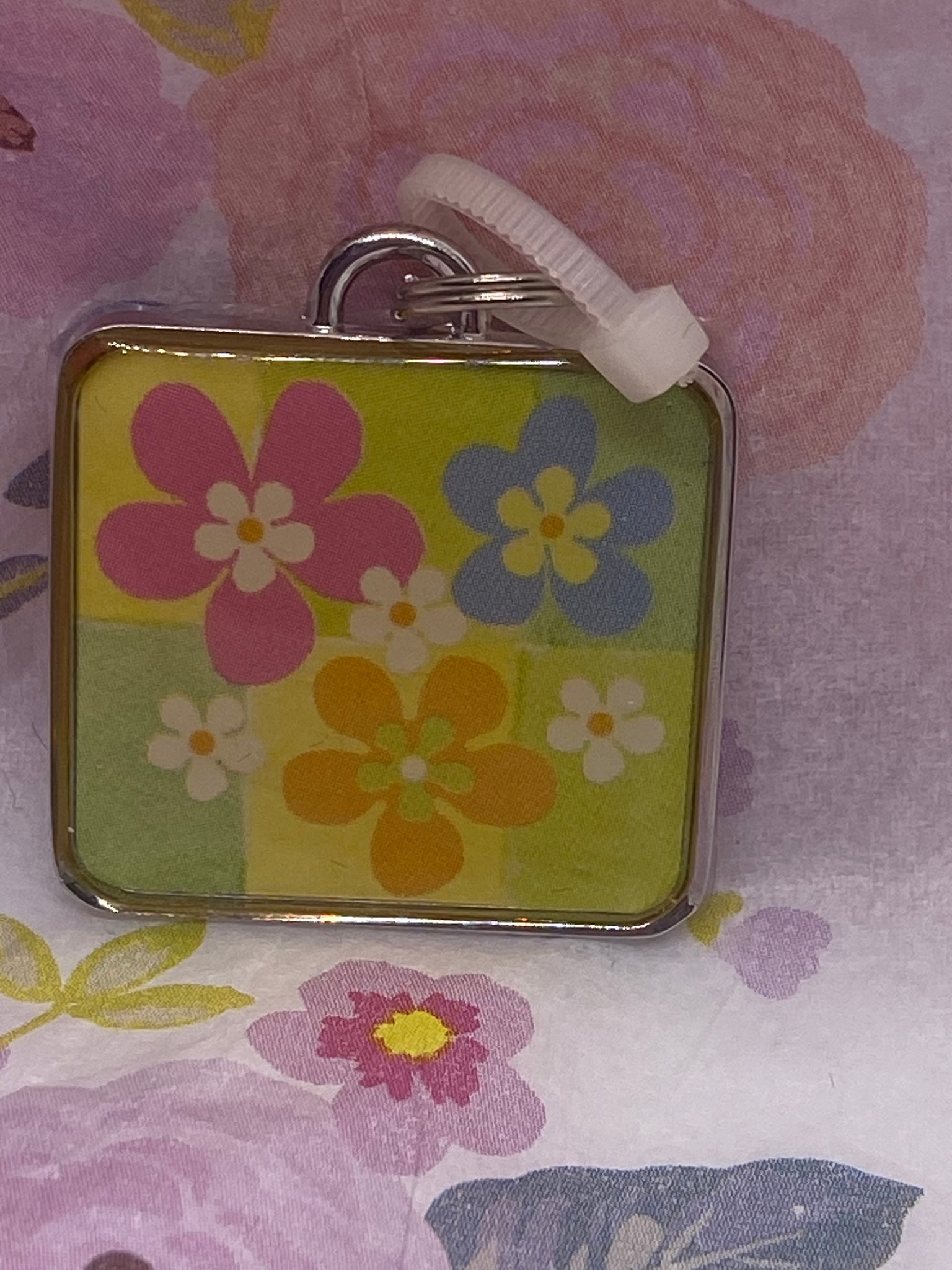 Triple Flower Charm