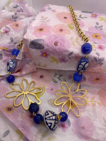 Blue Bloom 18 inch Necklace