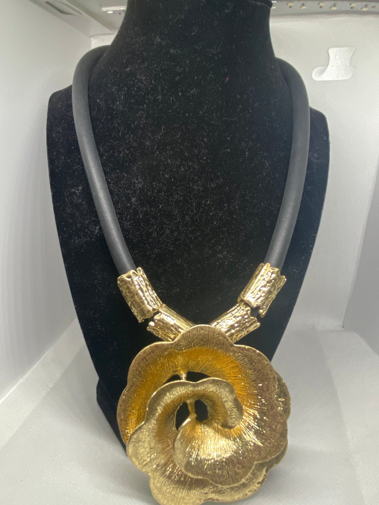 Rubber Tube Cord 16 inch Gold Rosette Flower Necklace