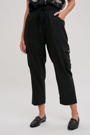 Cropped Length Linen Cargo Pants