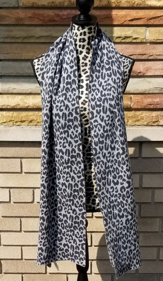 Luxurious Black Grey Leopard Print Winter Scarf
