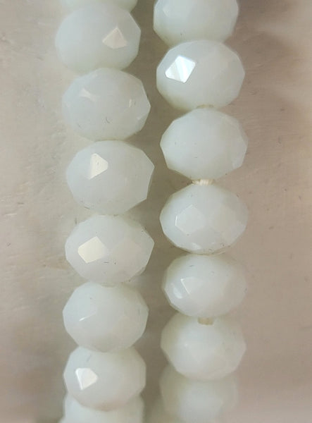 Shiny White Rondelle Medium Bead Stretch Bracelet