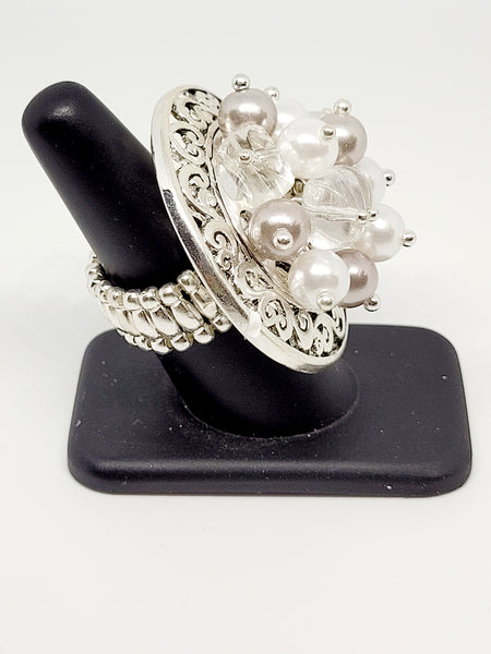 Round Silver Pearl Stretch Ring