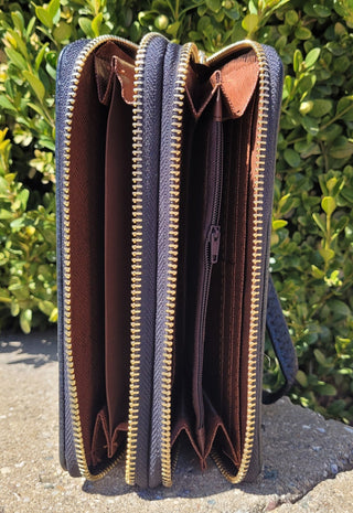 Double Zip Wallet Wristlet Pebbled Black Wallet