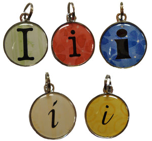 Ganz Round  I Initial Charm